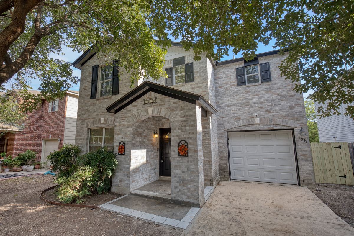 Castle Hills